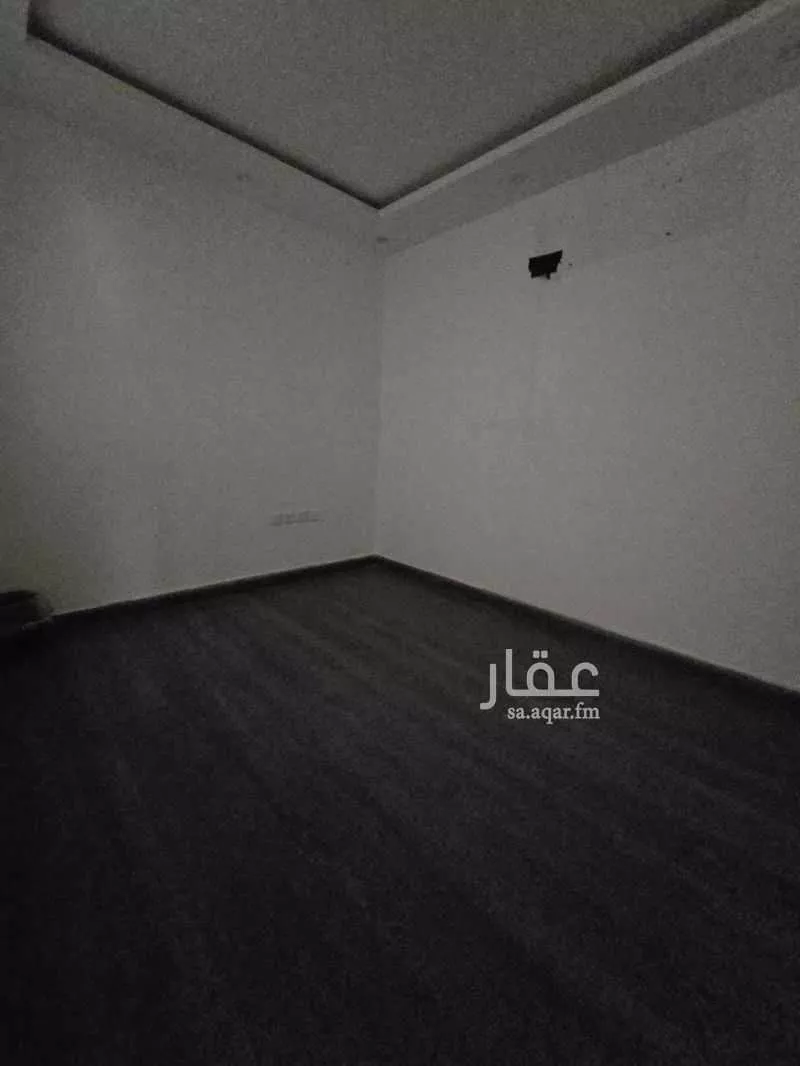 مكتب 1266 م² في المصيف 11