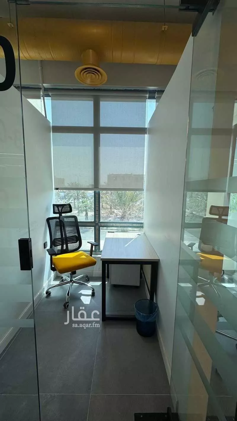 5000 sqm office in As Suwaidi 2