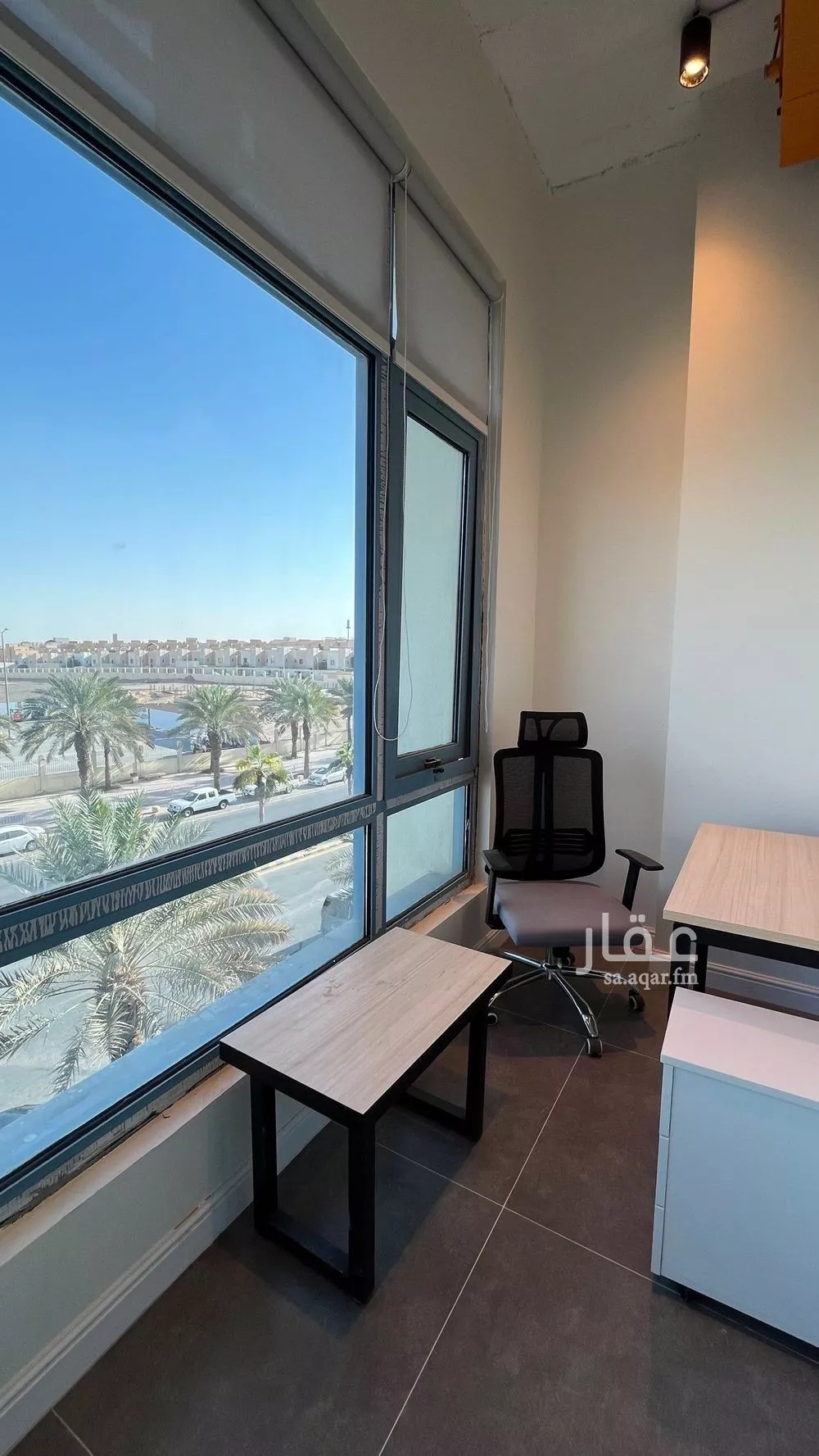 9000 sqm office in As Suwaidi 4
