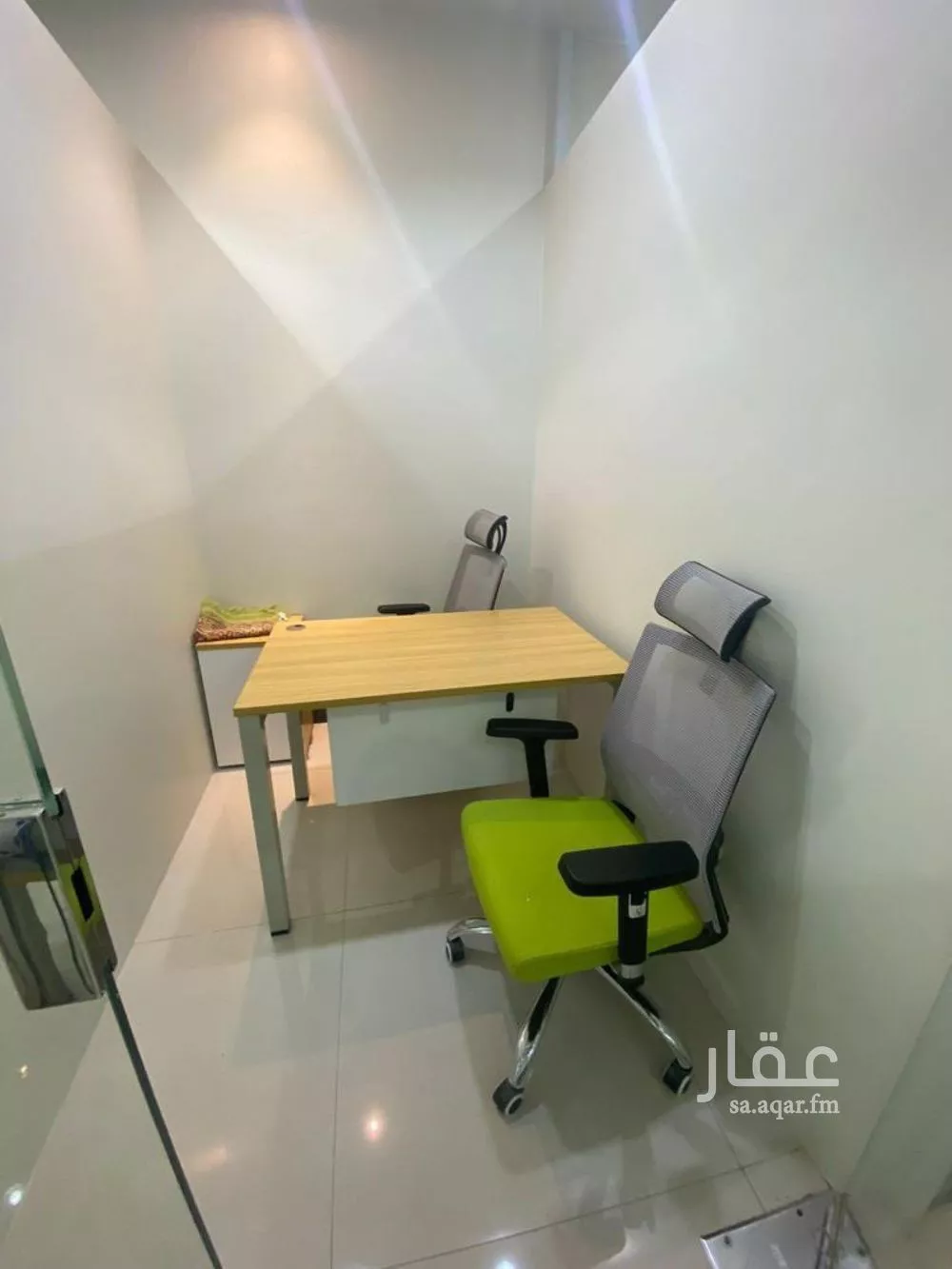 مكتب 884 م² في العارض 3