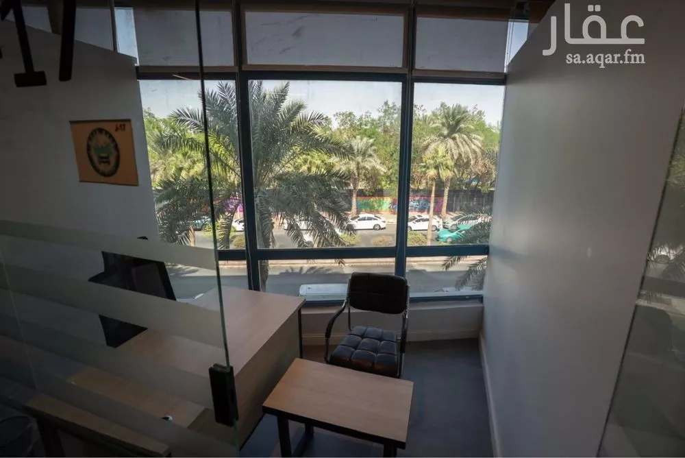 9000 sqm office in As Suwaidi 12