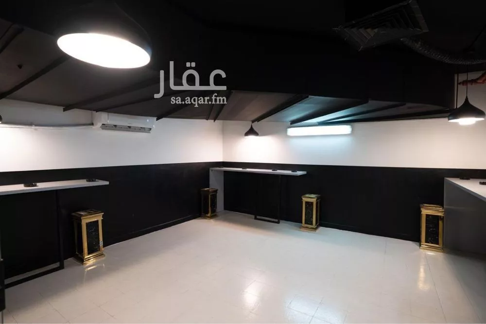 9000 sqm office in As Suwaidi 22