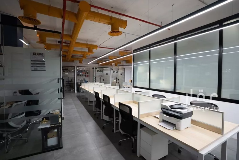 9000 sqm office in As Suwaidi 8