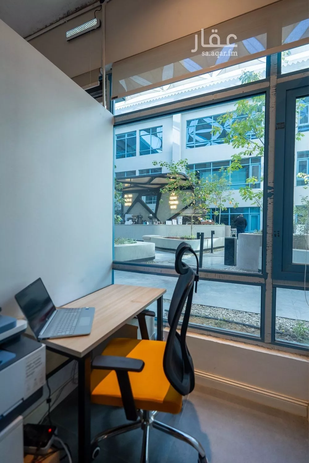 9000 sqm office in As Suwaidi 3