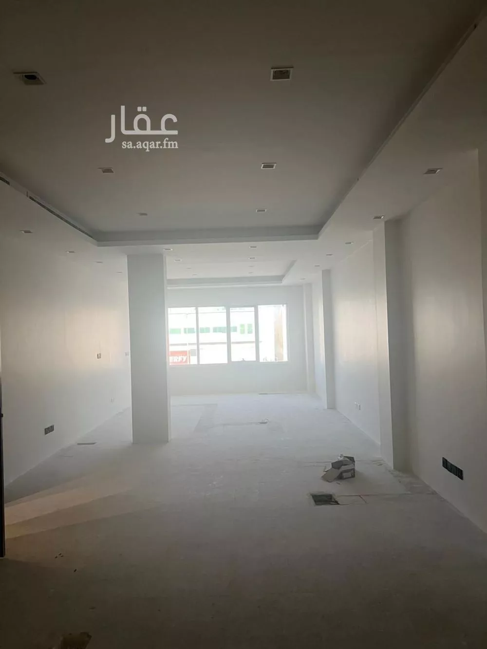 870 sqm office in Al Aqiq 6