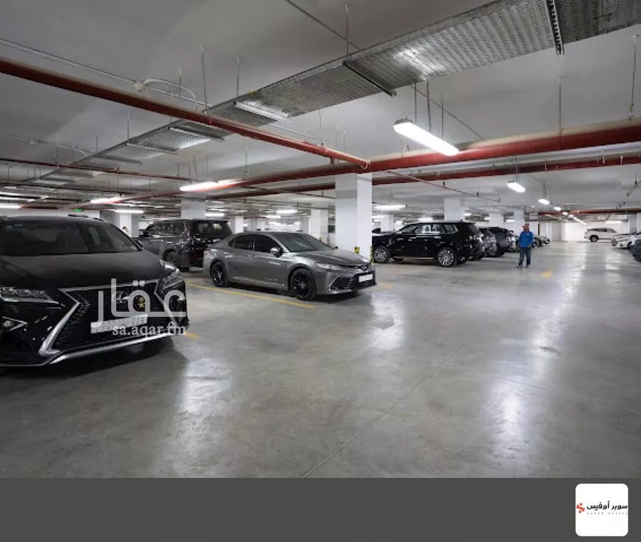 9000 sqm office in As Suwaidi 8