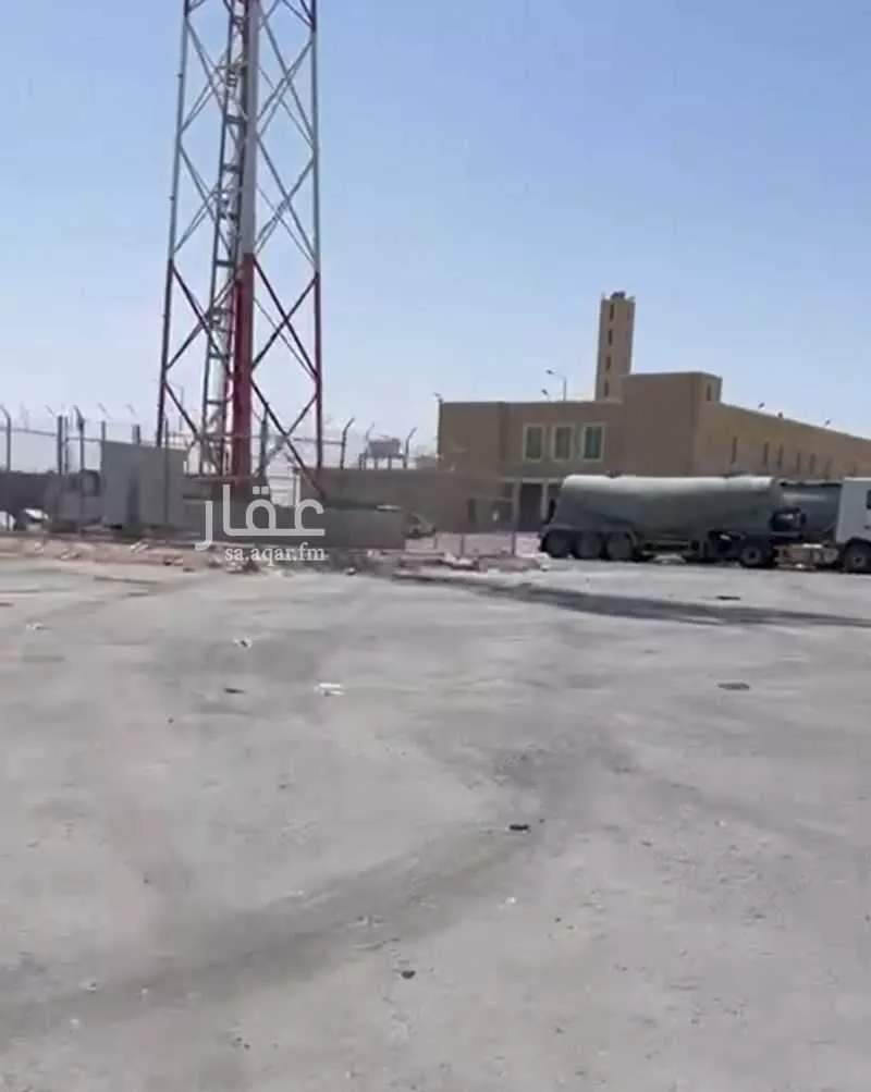 12520 sqm land in Al Sulay 2