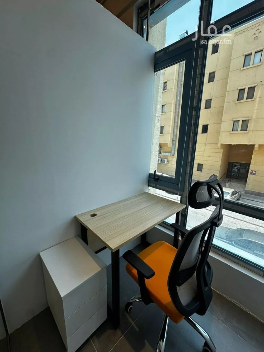 9000 sqm office in As Suwaidi 5