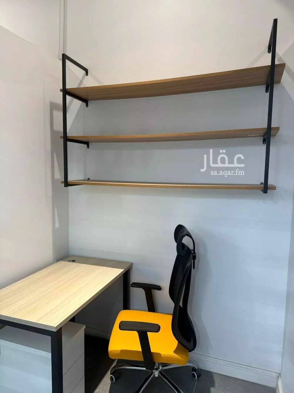 9000 sqm office in As Suwaidi 7