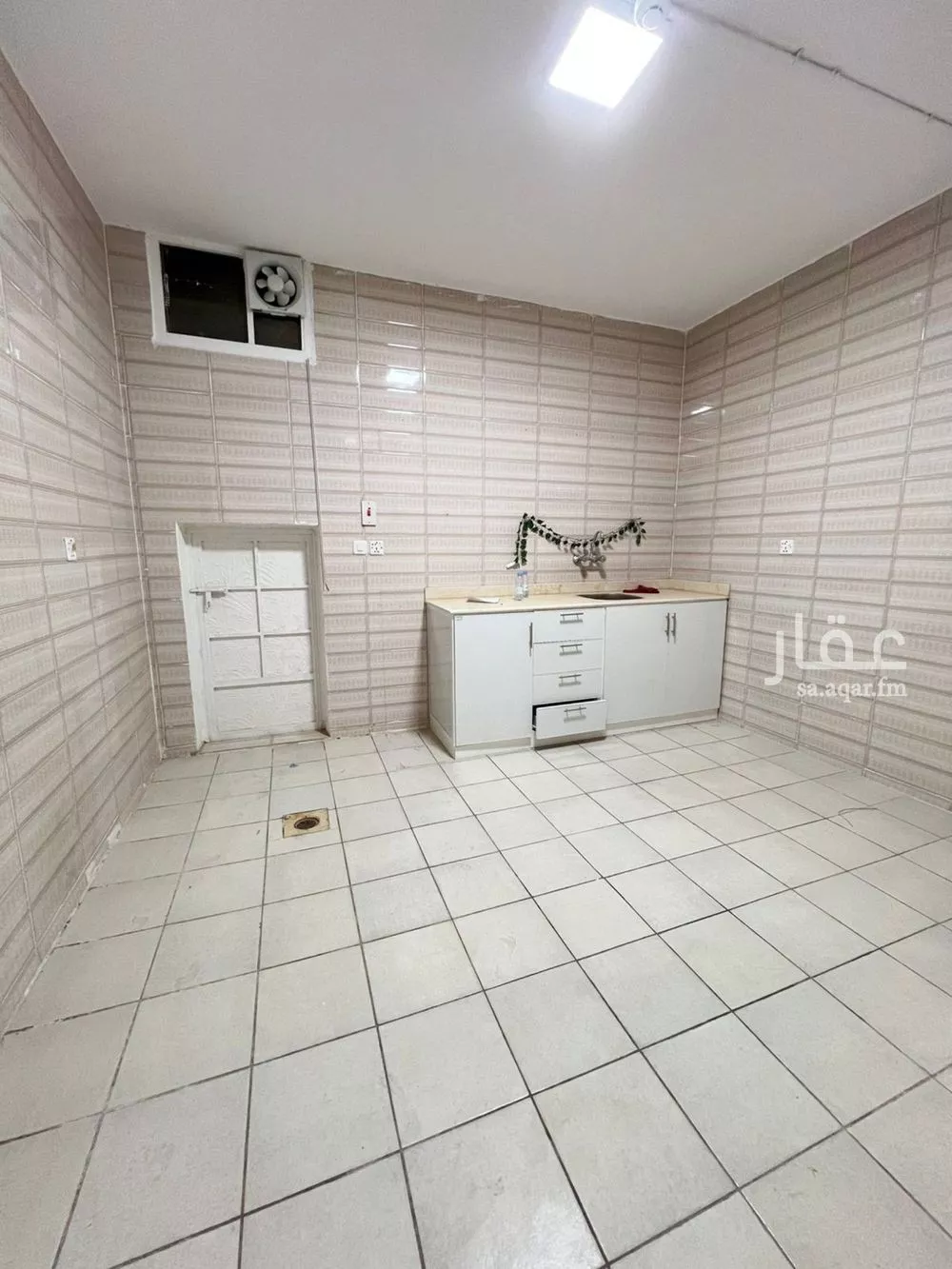 6 bedroom office in Al Rawdah, Riyadh 7