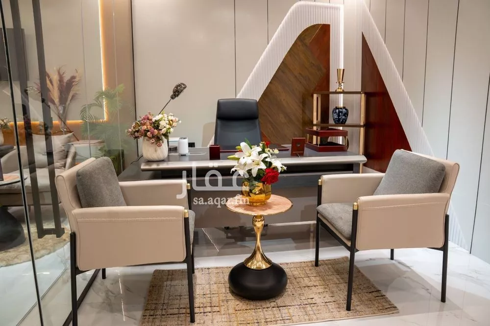 64 sqm office in Al Olaya 13