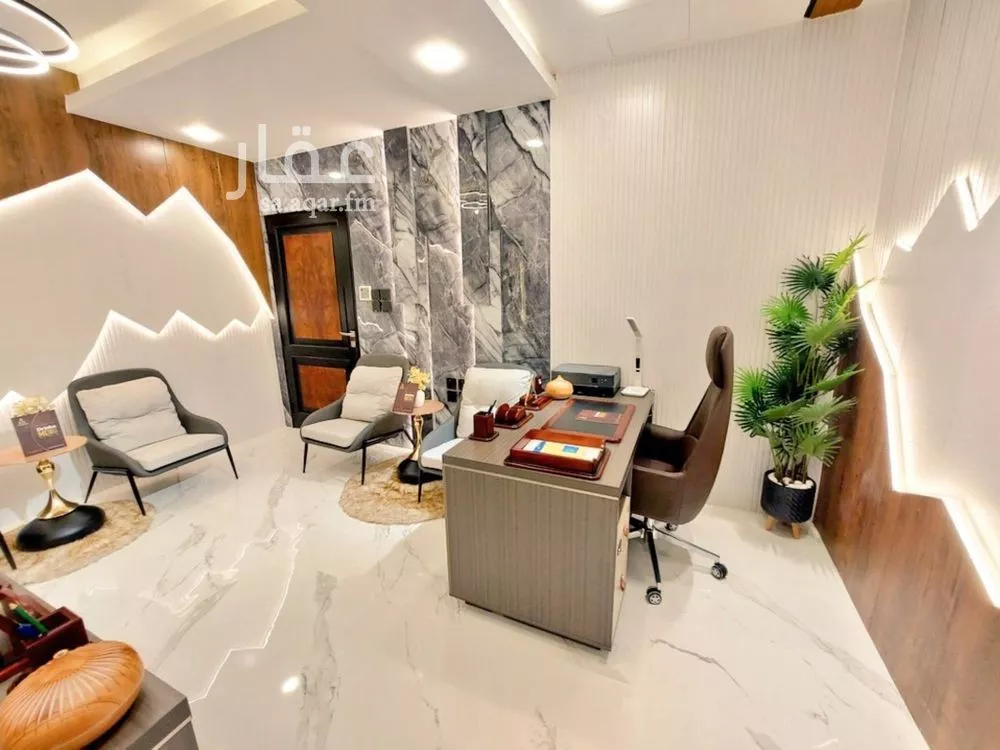 64 sqm office in Al Olaya 6