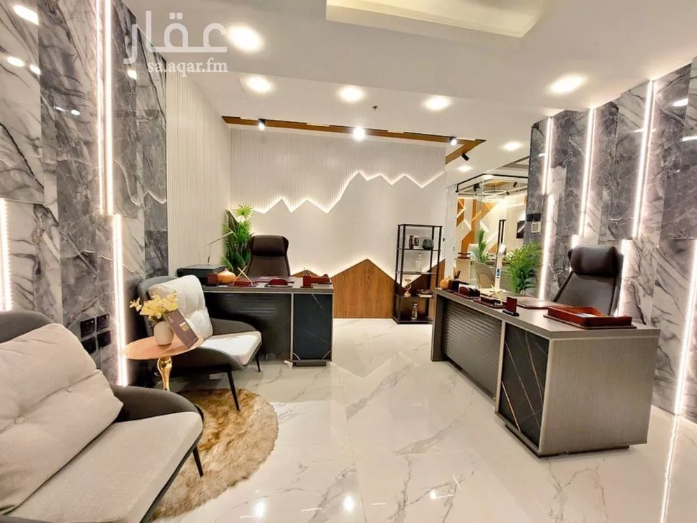 64 sqm office in Al Olaya 10