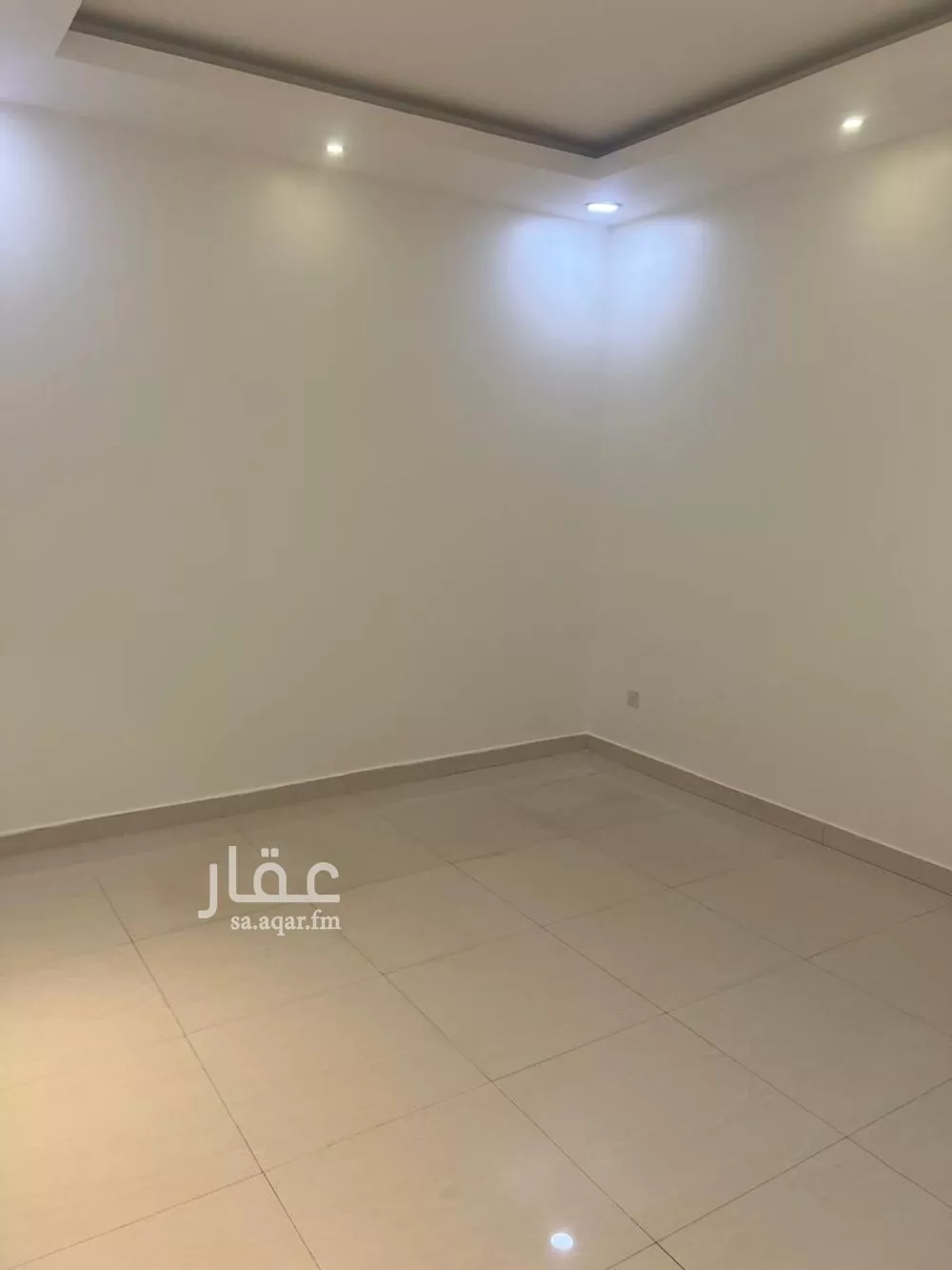 مكتب 610 م² في السعادة 18