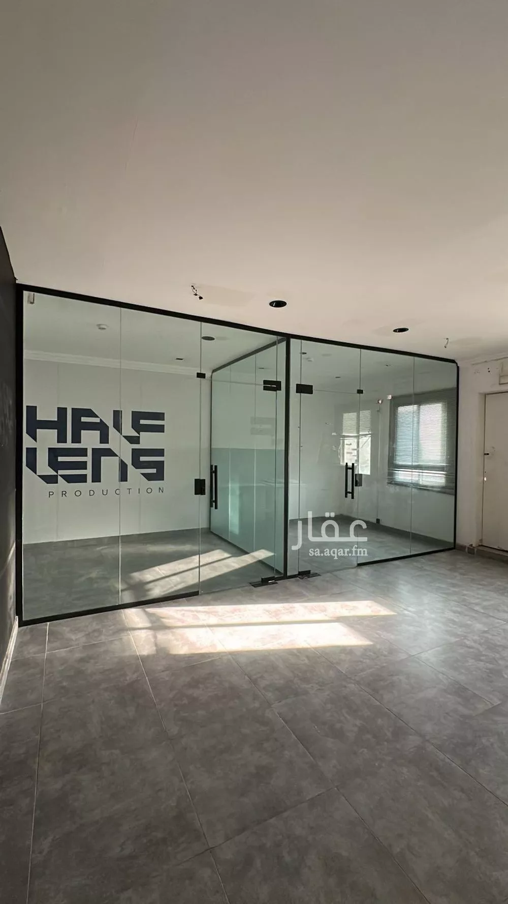 1560 sqm office in Al Yasmin 4