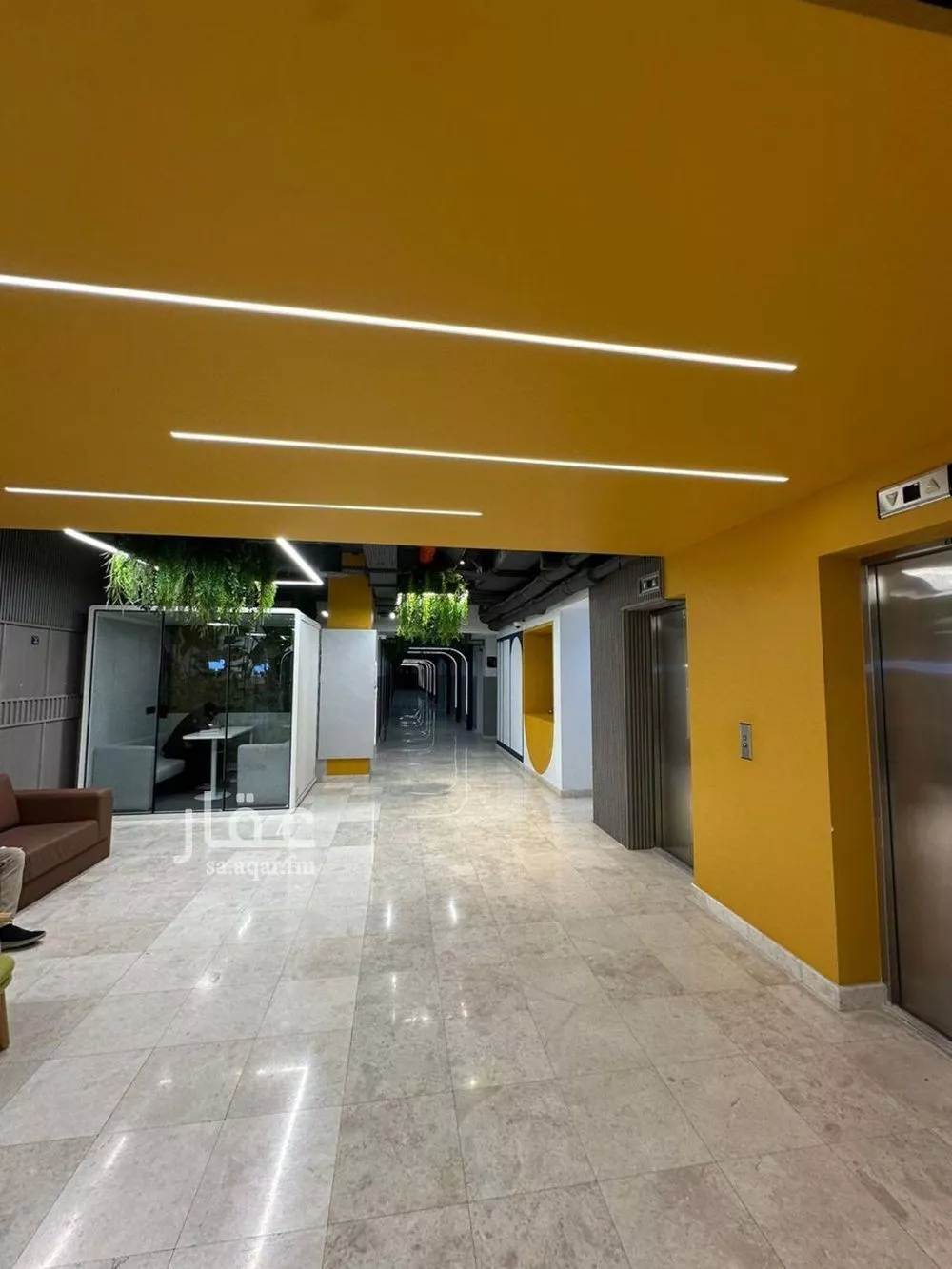 9000 sqm office in As Suwaidi 2