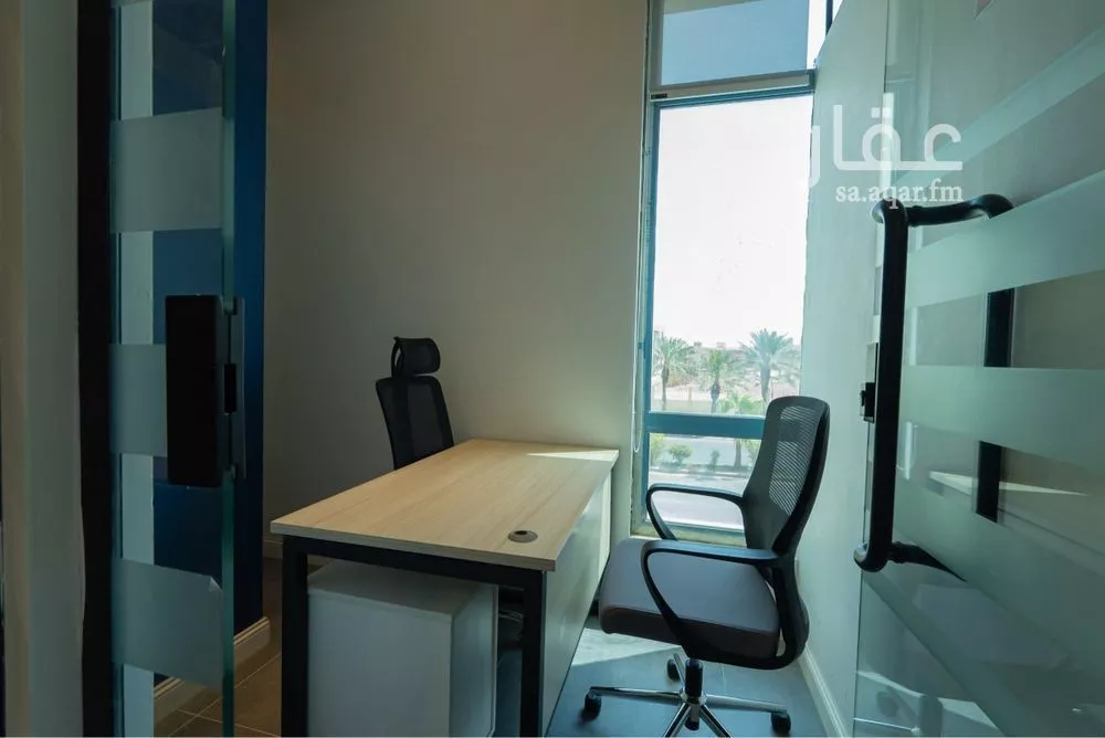 9000 sqm office in As Suwaidi 8