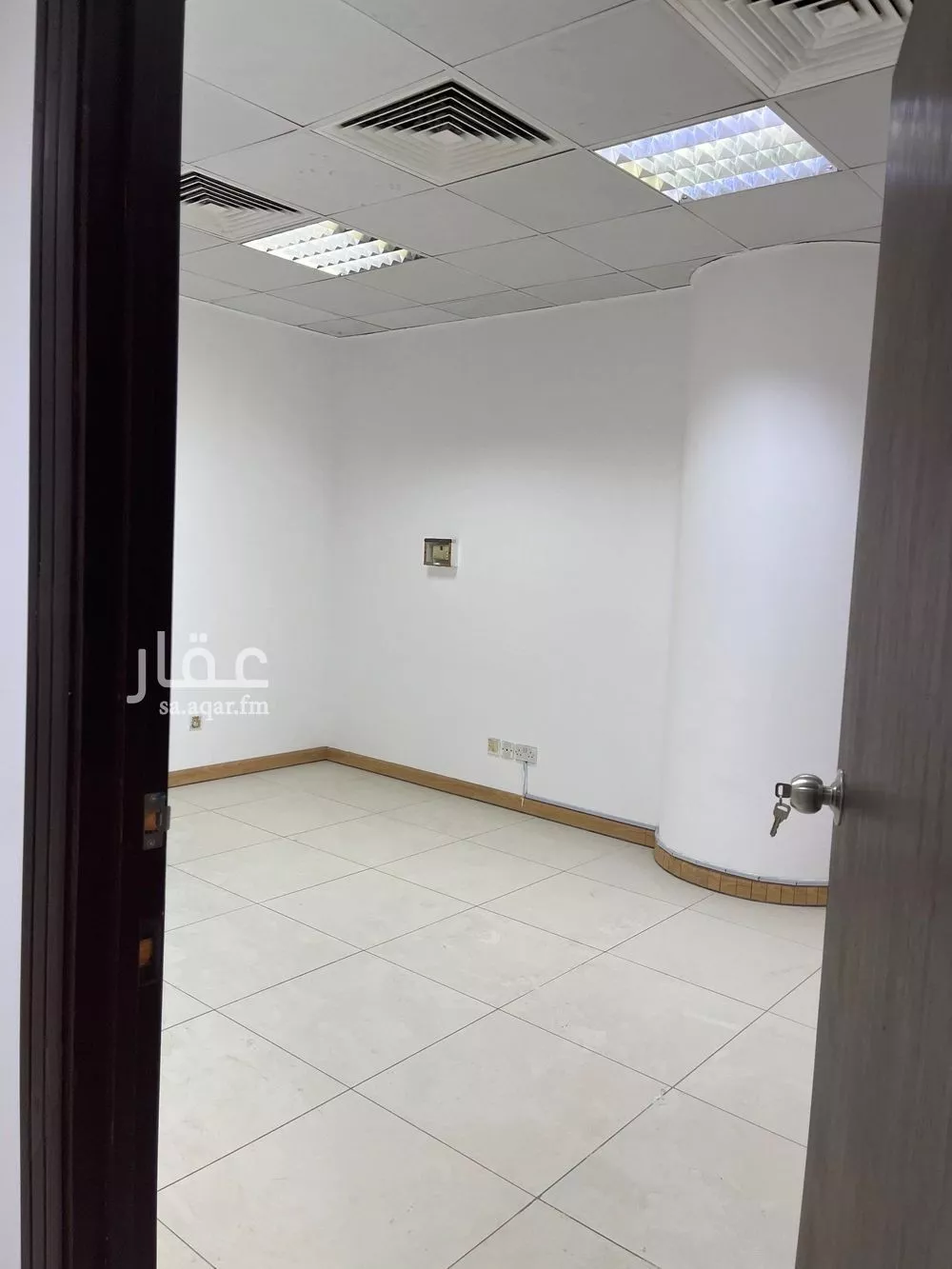 180 sqm office in Al Murabba 5