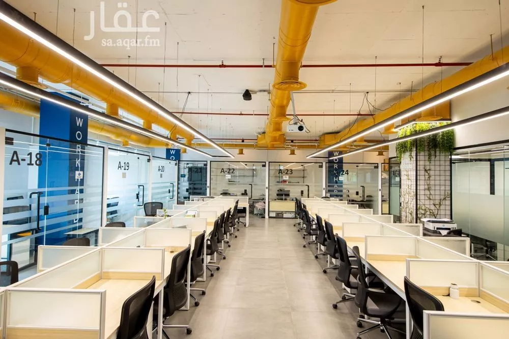 9000 sqm office in As Suwaidi 2