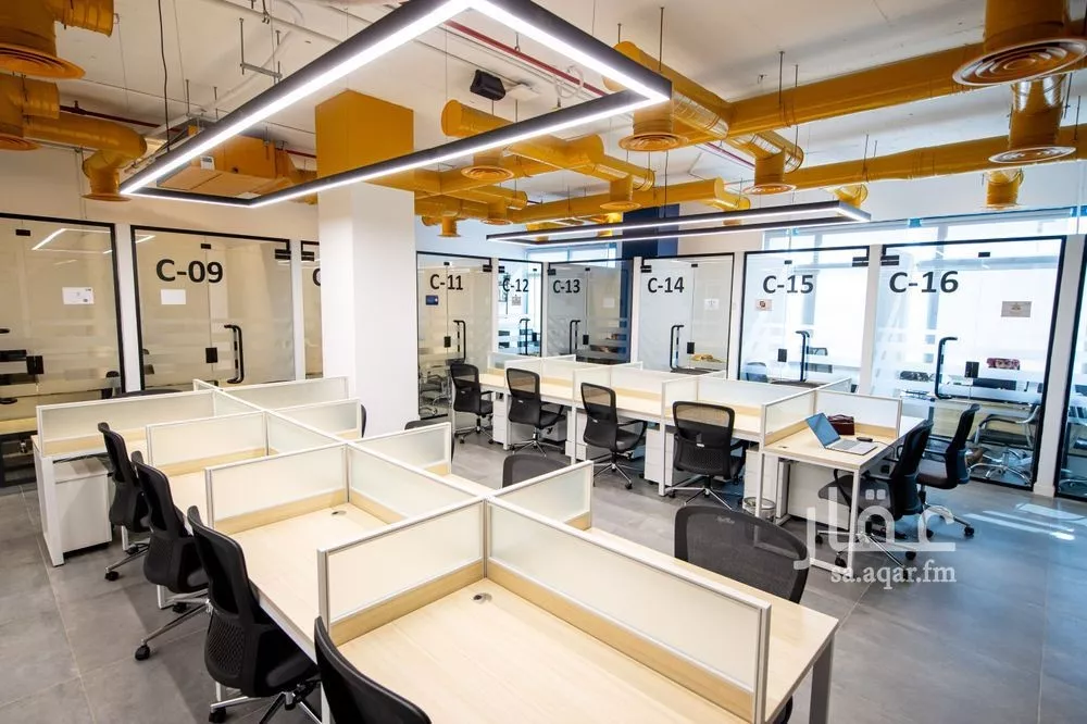 9000 sqm office in As Suwaidi 11