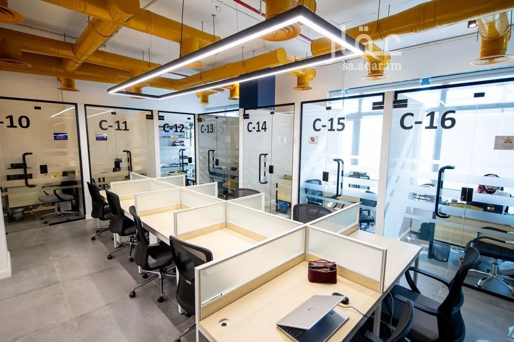 9000 sqm office in As Suwaidi 12