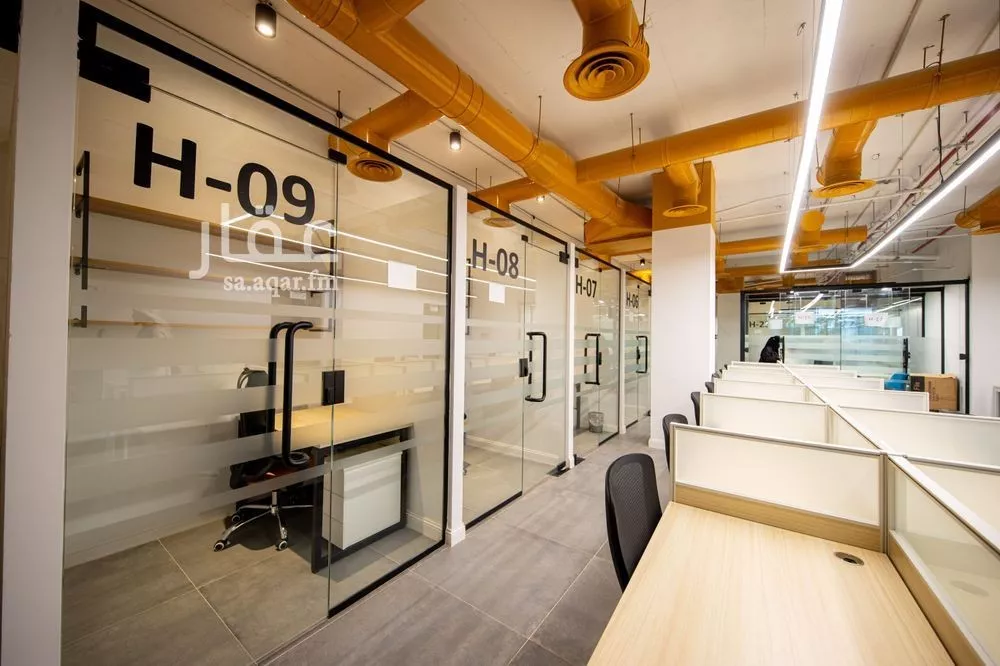 9000 sqm office in As Suwaidi 13