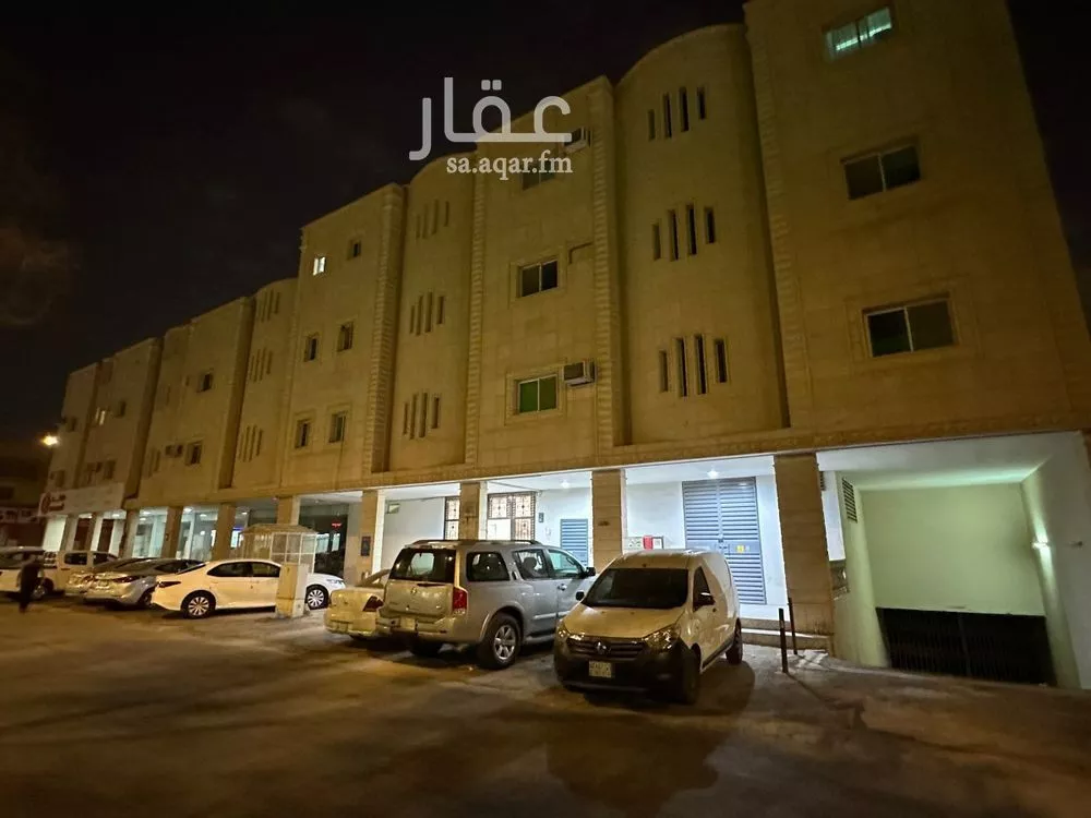 120 sqm office in Al Malaz 2