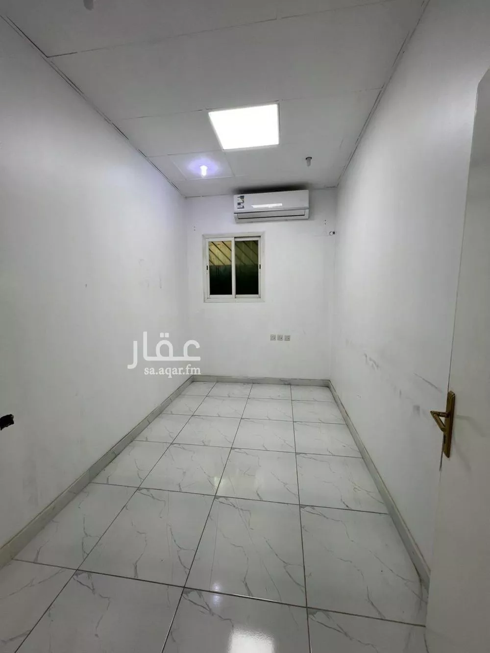 120 sqm office in Al Malaz 9