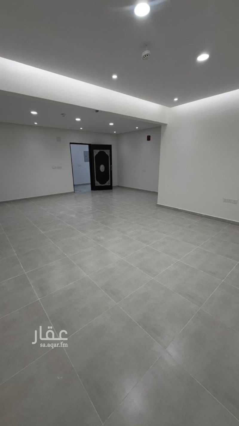 17 bedroom office in As Suwaidi Al Gharabi, Riyadh 2