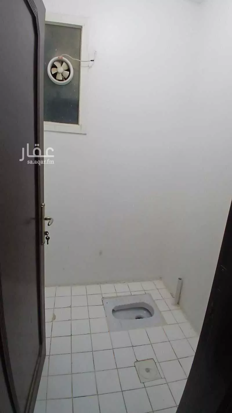 729 sqm office in Al Izdihar 2