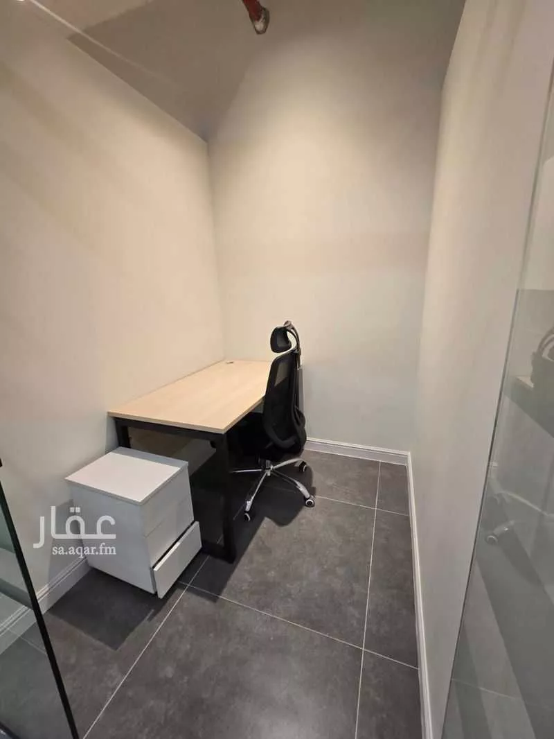مكتب 5000 م² في الدريهمية 10