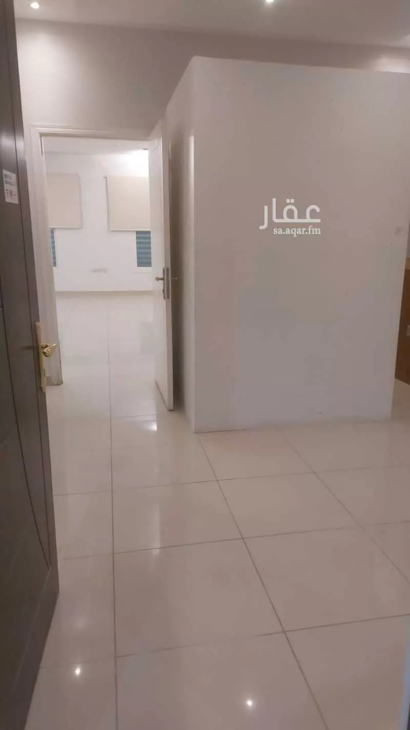 6303 sqm office in Al Yasmin 3