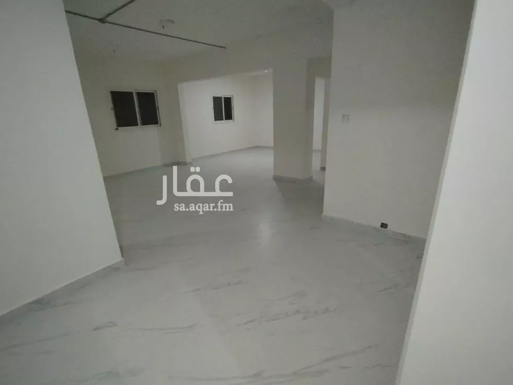 115 sqm office in Al Izdihar 7