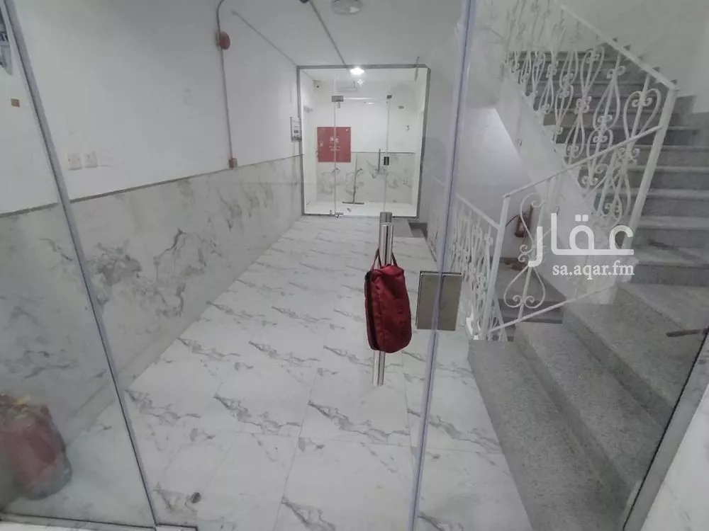 115 sqm office in Al Izdihar 8