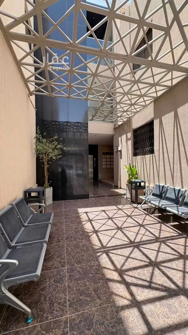 4 bedroom office in Al Mathar Ash Shamali, Riyadh 6