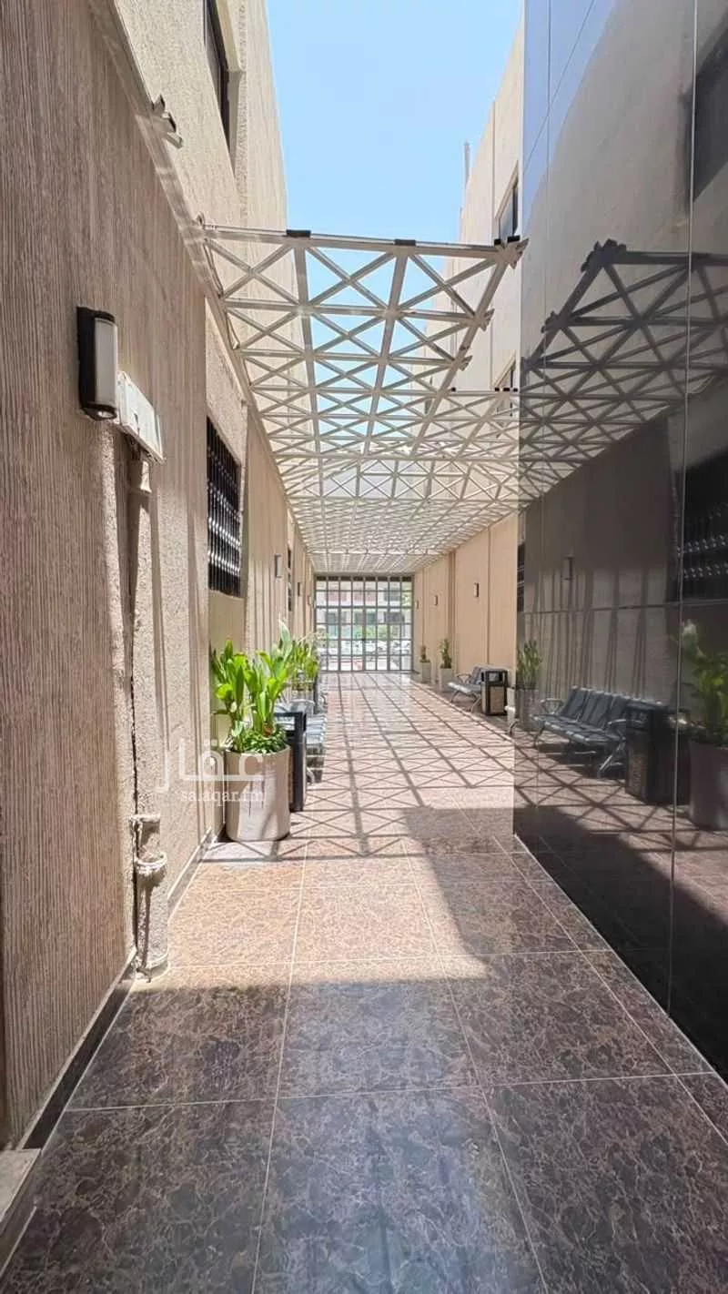 4 bedroom office in Al Mathar Ash Shamali, Riyadh 7