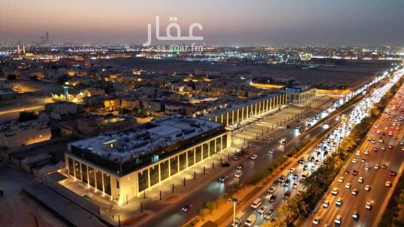 مكتب 784 م² في المغرزات 2