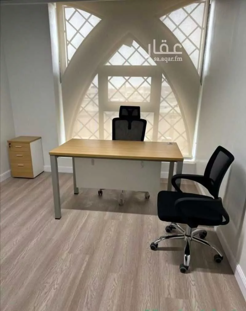 مكتب 5000 م² في الدريهمية 3