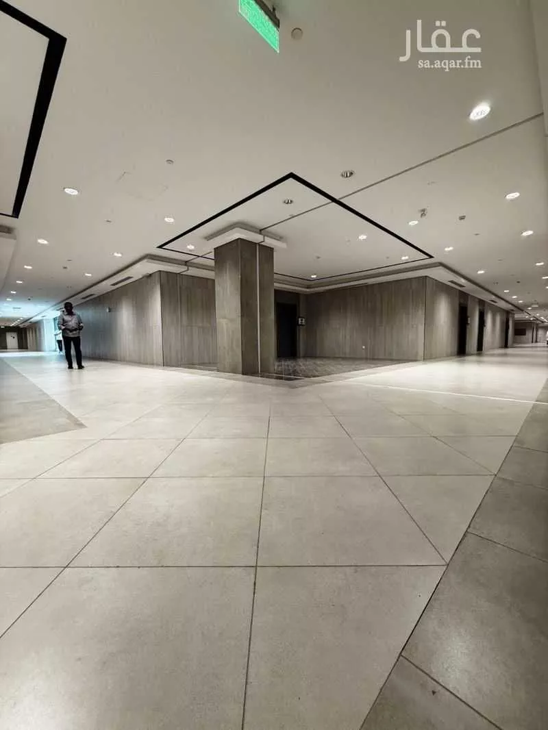 460 sqm office in Al Manar 7