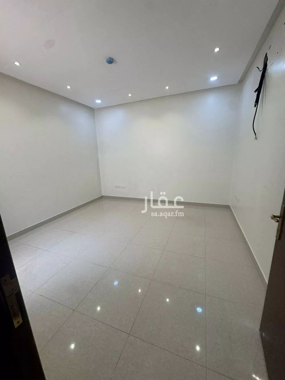 630 sqm office in Al Rawdah 2