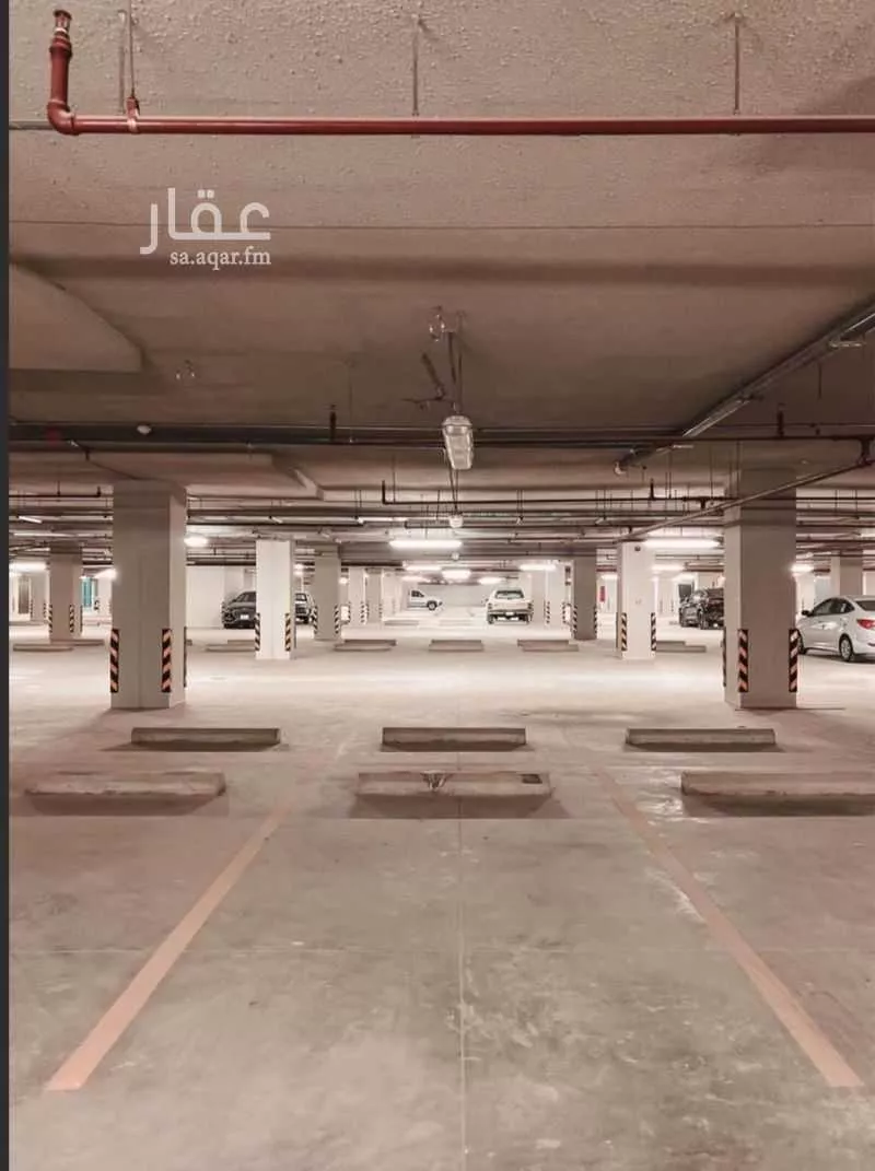 مكتب 5000 م² في الدريهمية 9