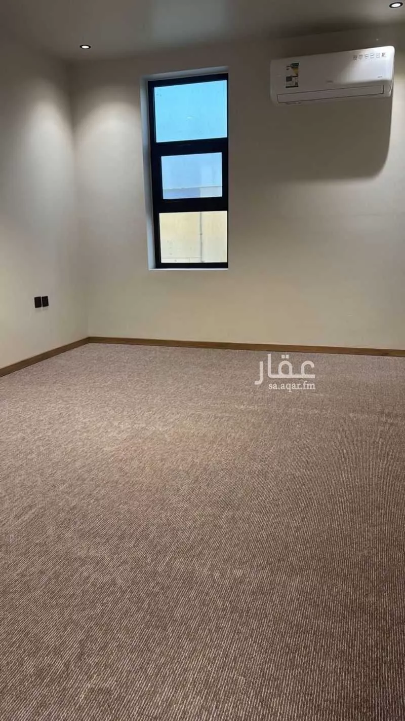 مكتب 174 م² في الياسمين 10