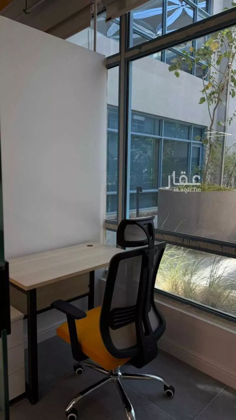 مكتب 5000 م² في الدريهمية 7