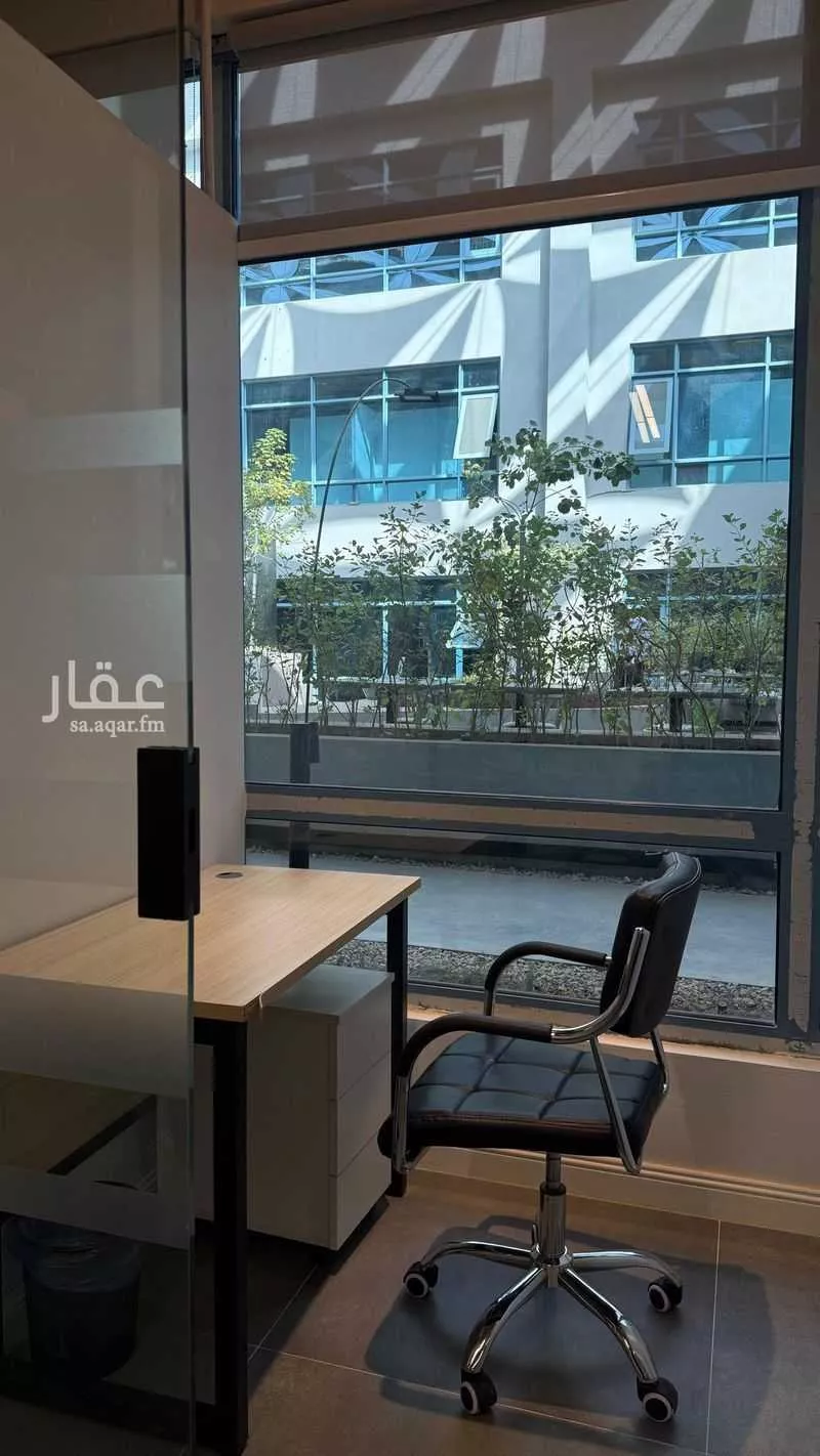 مكتب 5000 م² في الدريهمية 6