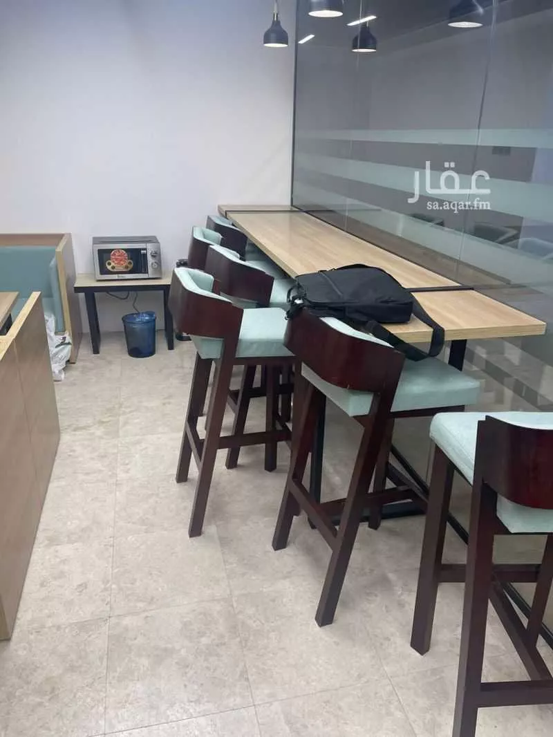 مكتب 5000 م² في الدريهمية 8