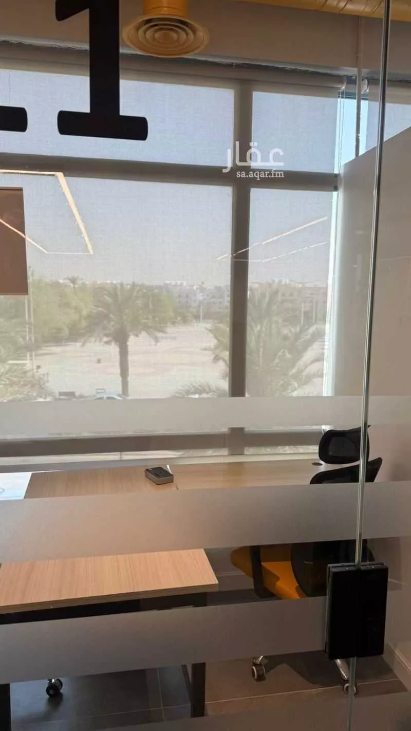 800 sqm office in Al Aridh 2