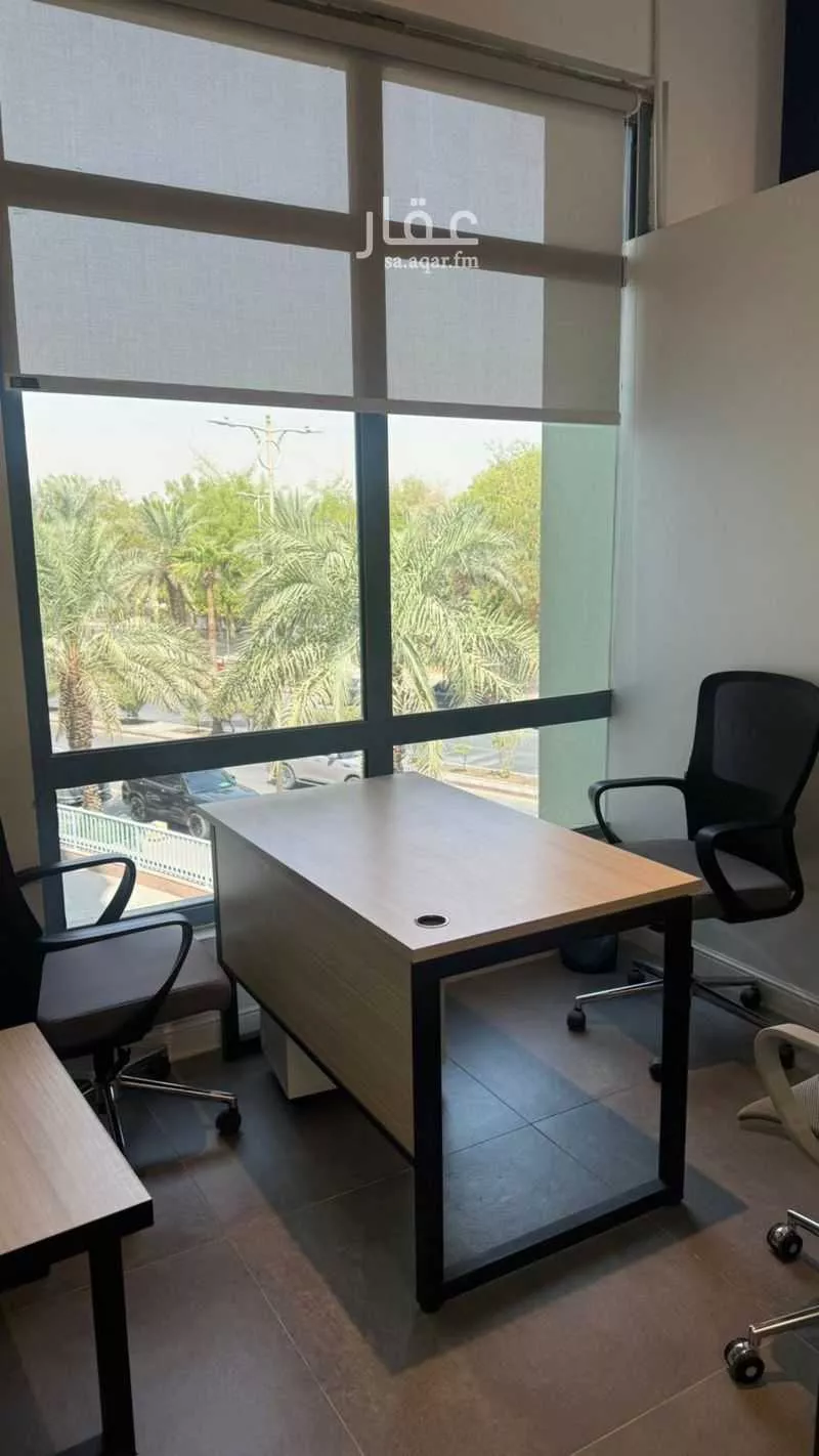 800 sqm office in Al Aridh 10