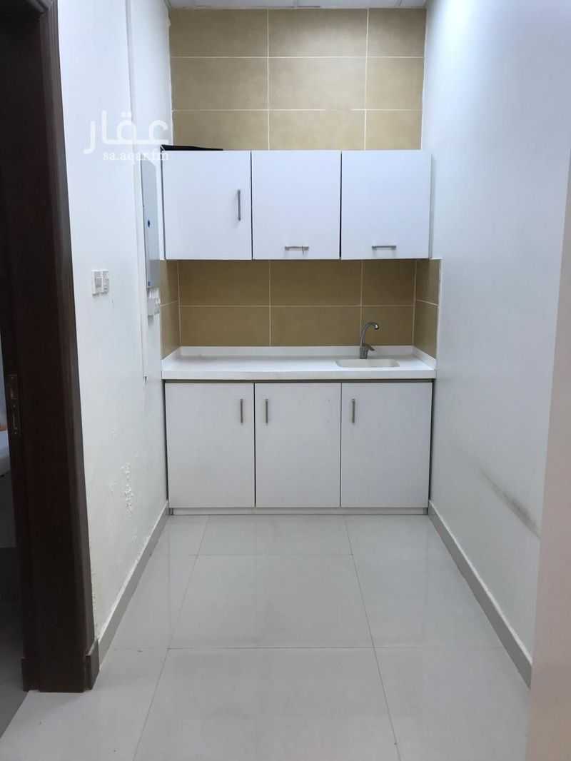 1 bedroom office in Al Rabie, Riyadh 4