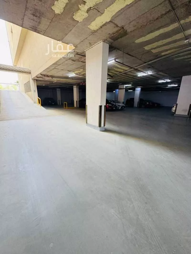 2100 sqm office in Al Mursalat 3