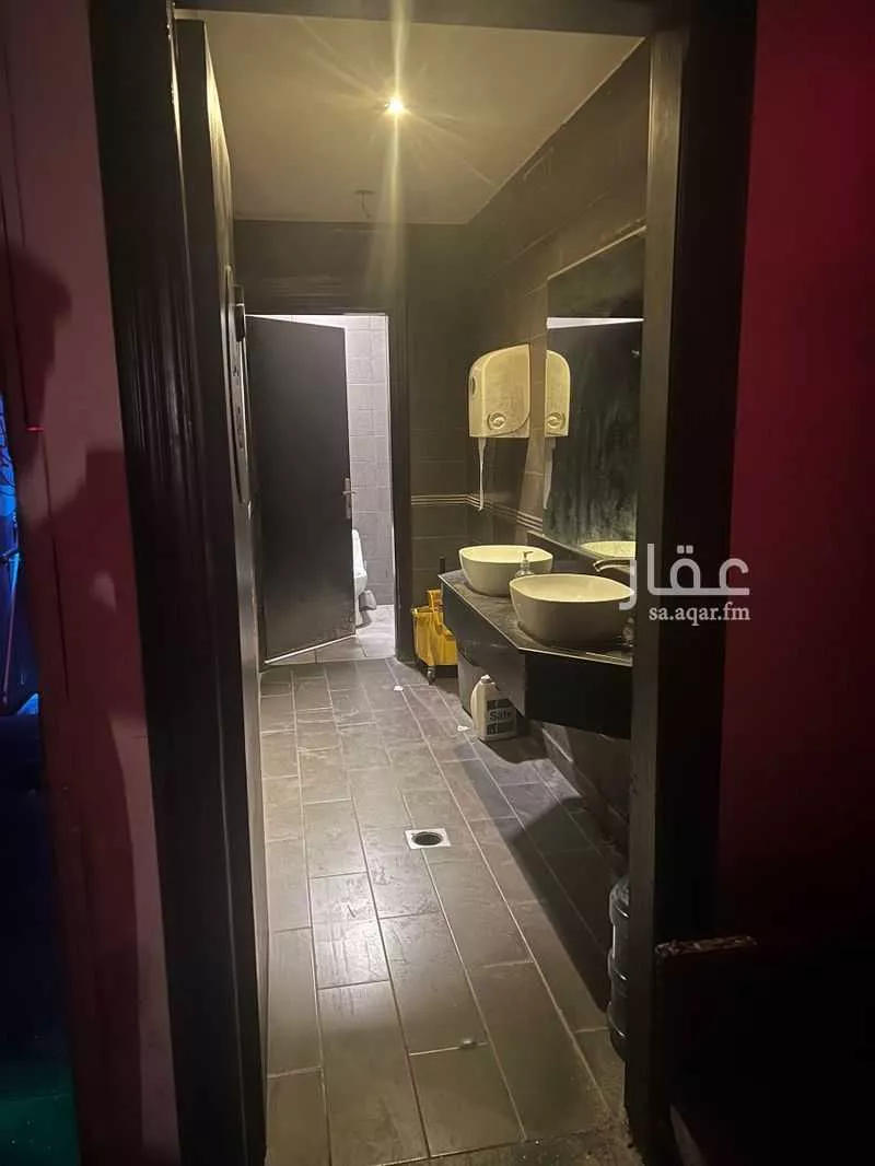 180 sqm office in At Taawon 2